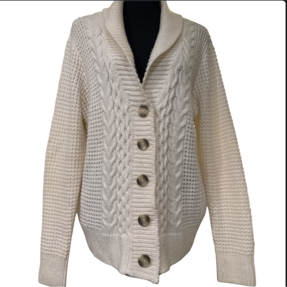 St. John's Bay Soft Cable Knit Button Front Sweater Size Large